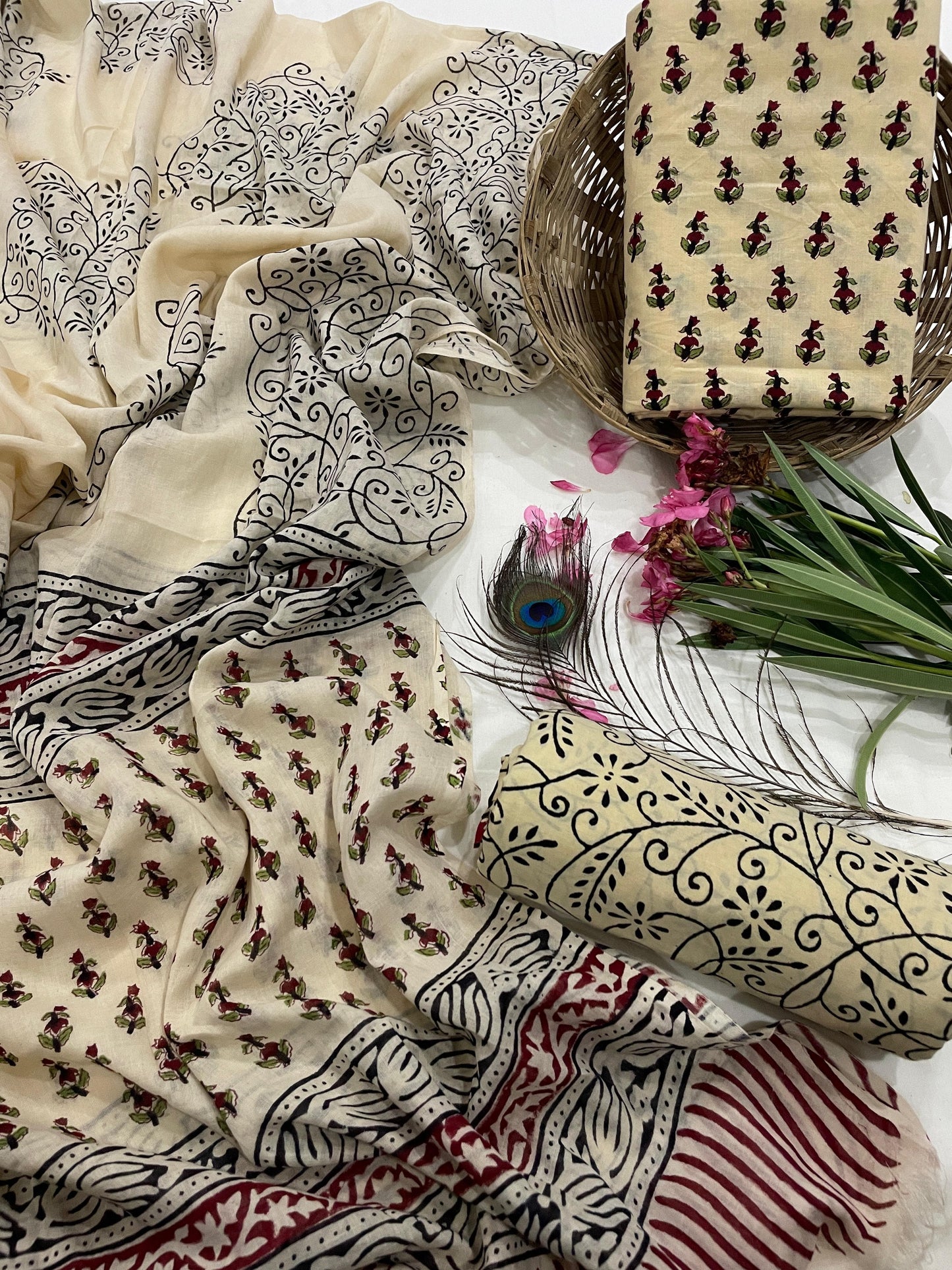 Unstiched Cotton Dupatta Suits